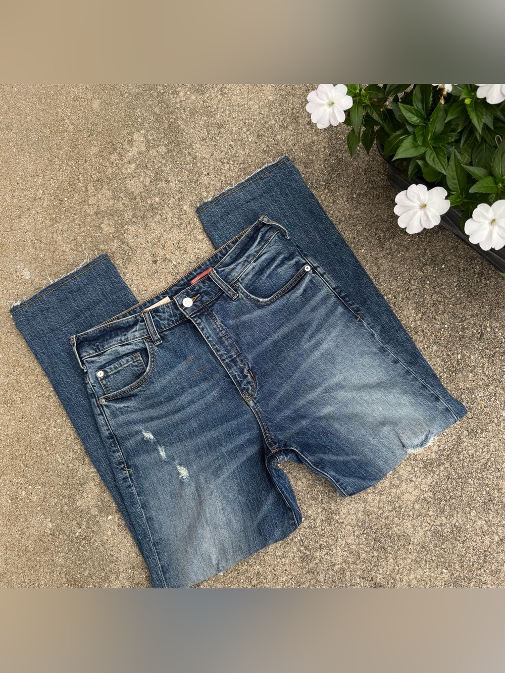 Pilcro High Rise Distressed Jeans Size 30 - The Vintage Straight